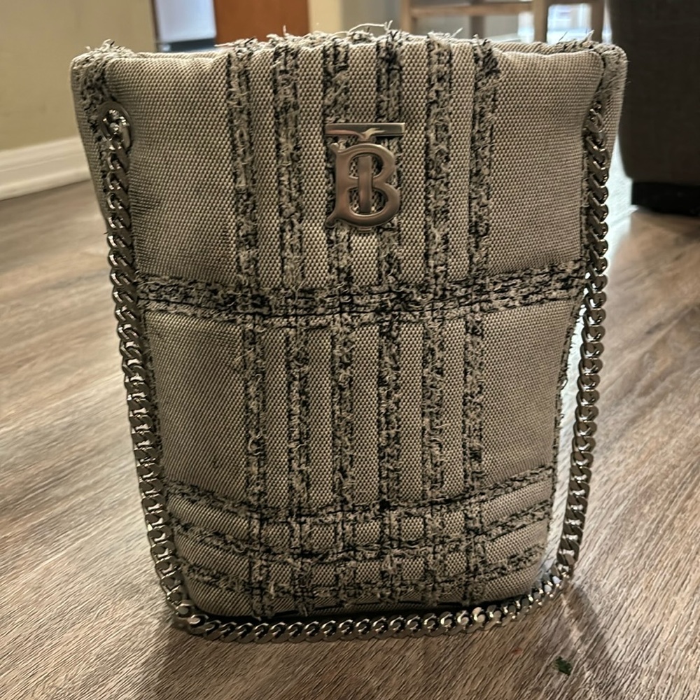 Lola Burberry Bucket Handbag